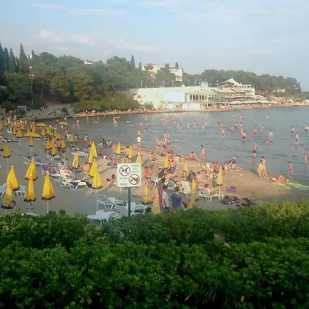 Near Center W Terrace On Of The Building Διαμέρισμα *